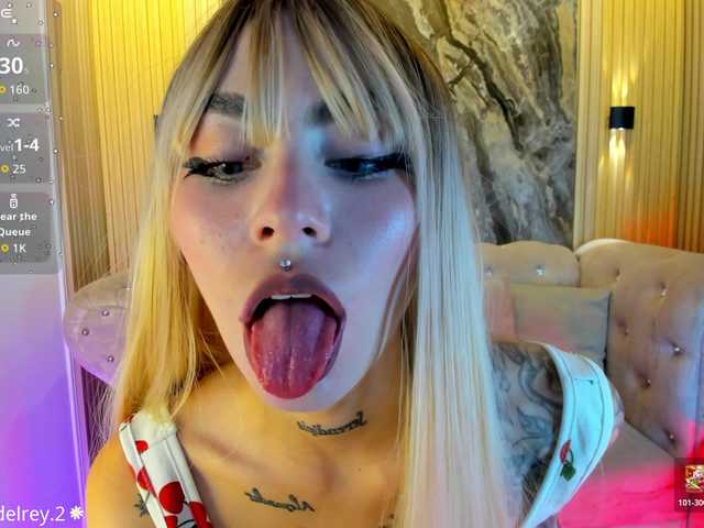 Sabrinaa1 live webcam show