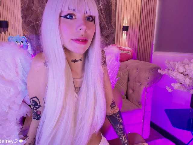 Sabrinaa1