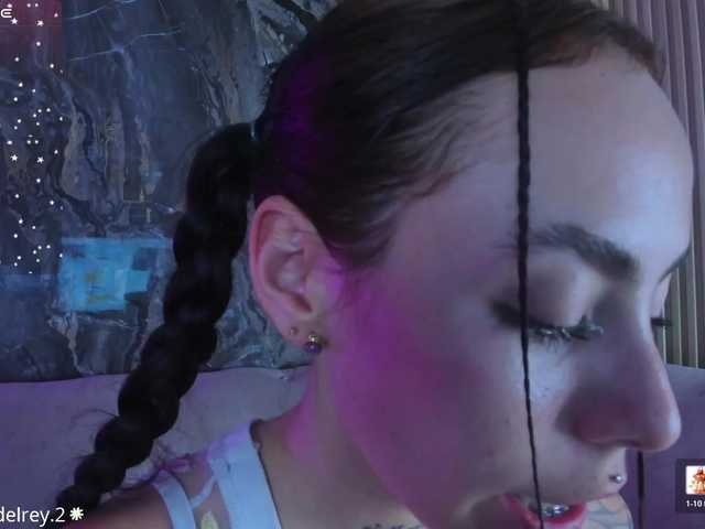 Sabrinaa1