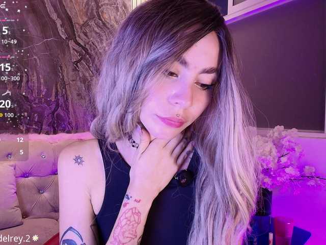 Sabrinaa1 live cam on BongaCams