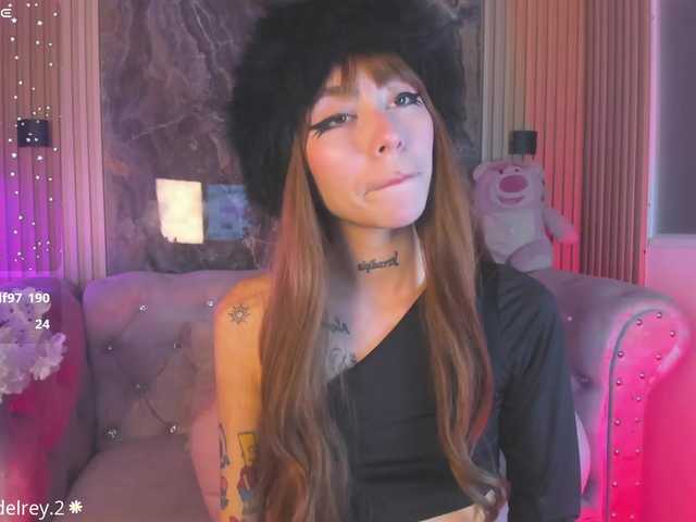 Sabrinaa1 live cam on BongaCams
