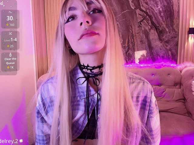 Sabrinaa1 live cam on BongaCams