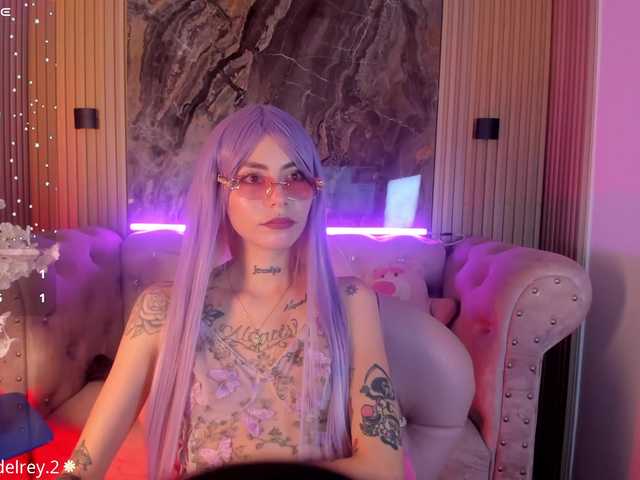 Sabrinaa1 live cam on BongaCams