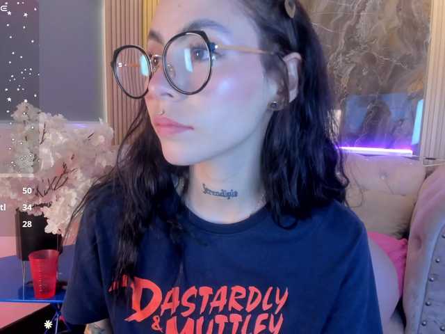 Sabrinaa1 live cam on BongaCams