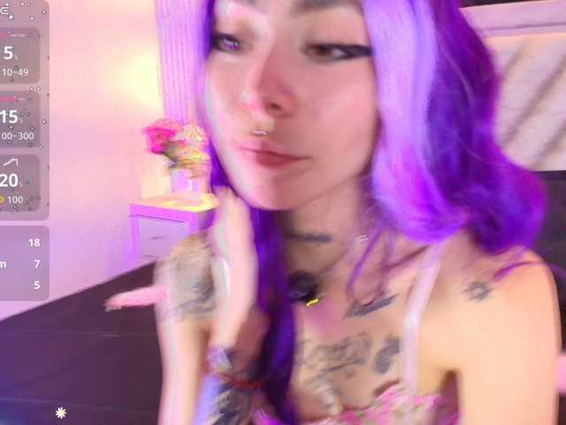 Sabrinaa1, en directo ahora en BongaCams