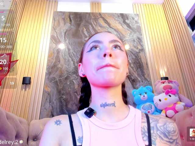 Sabrinaa1 live cam on BongaCams