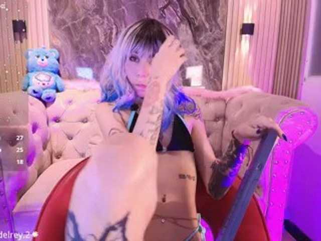 Sabrinaa1 live cam on BongaCams