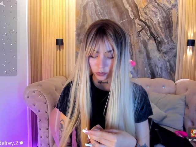 Sabrinaa1 live webcam show