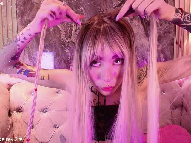 Sabrinaa1