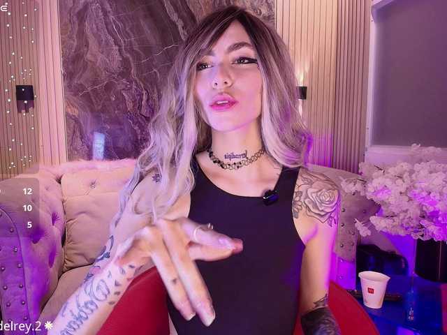 Sabrinaa1