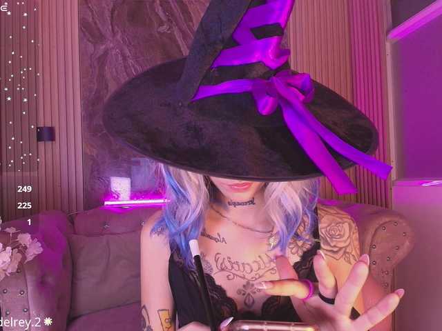 Sabrinaa1