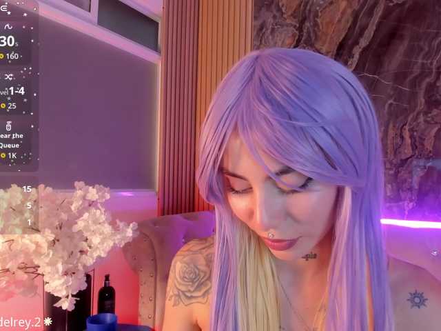 Sabrinaa1 live cam on BongaCams
