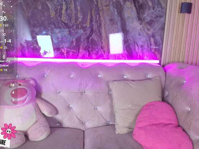 Sabrinaa1's BongaCams show and profile