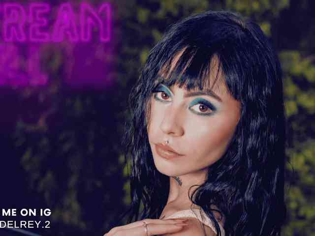 Sabrinaa1 webcam