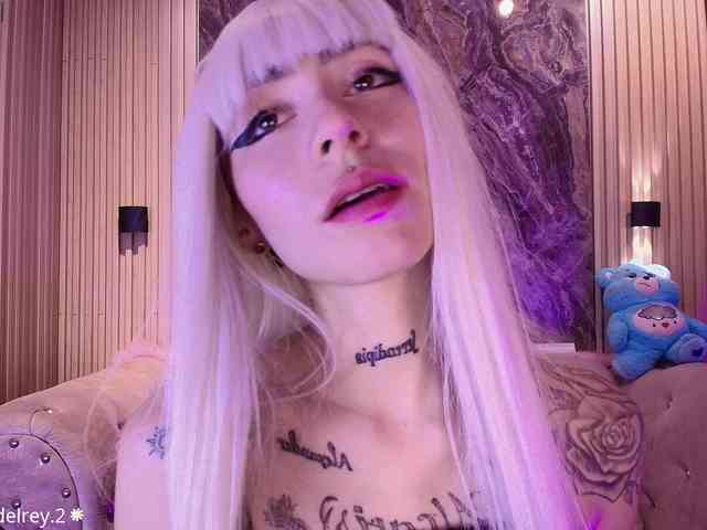 Sabrinaa1
