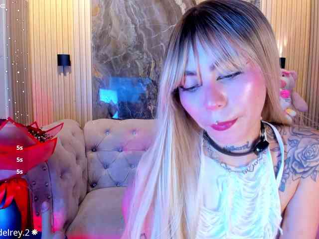 Sabrinaa1