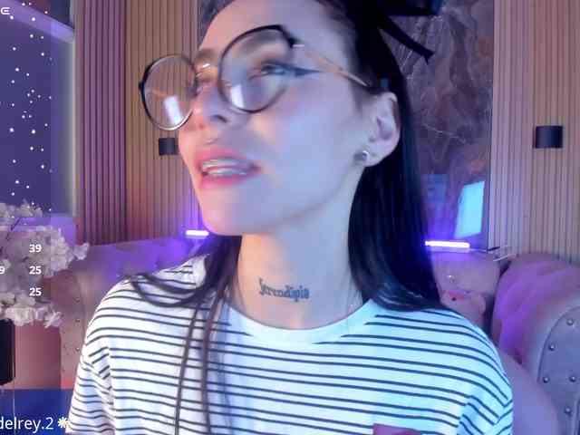 Sabrinaa1 webcam