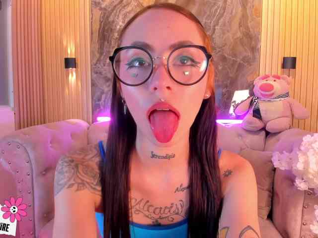 Sabrinaa1 webcam