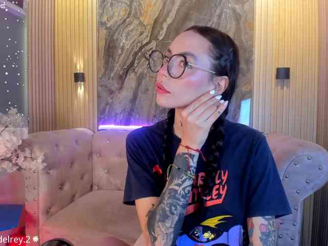 Sabrinaa1 webcam