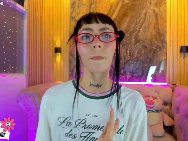 Sabrinaa1 webcam