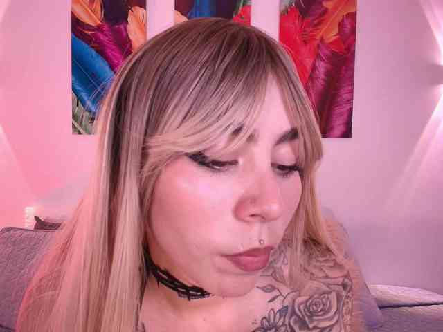 Sabrinaa1 webcam