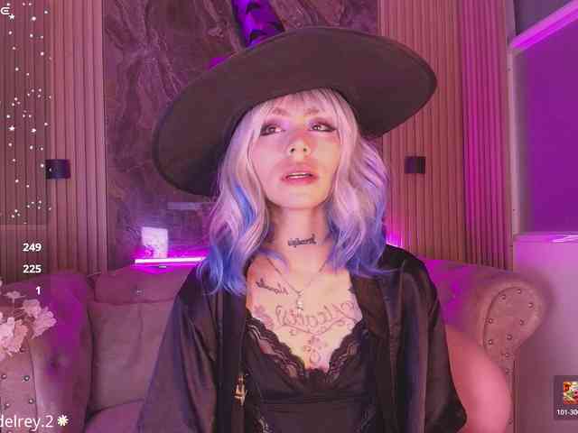 Sabrinaa1