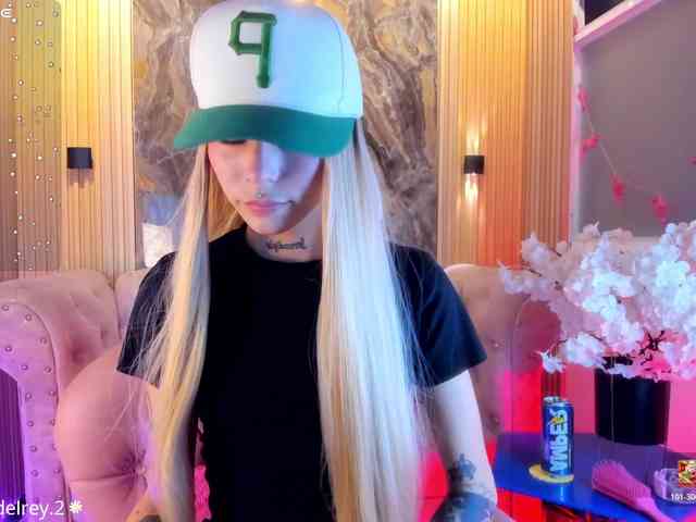 Sabrinaa1 webcam