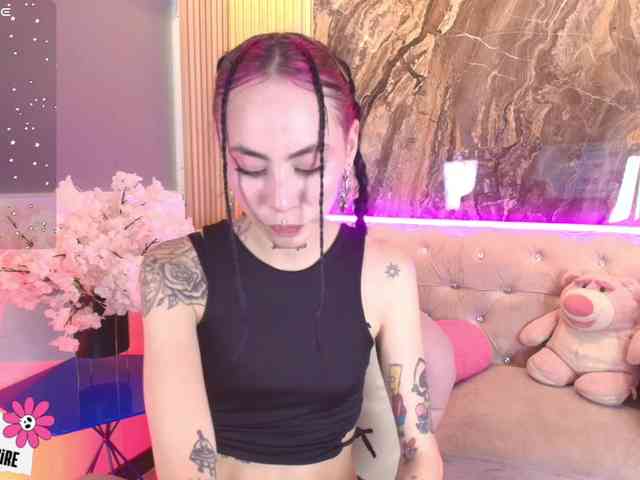 Sabrinaa1 webcam