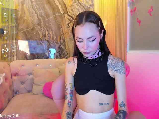 Sabrinaa1 webcam