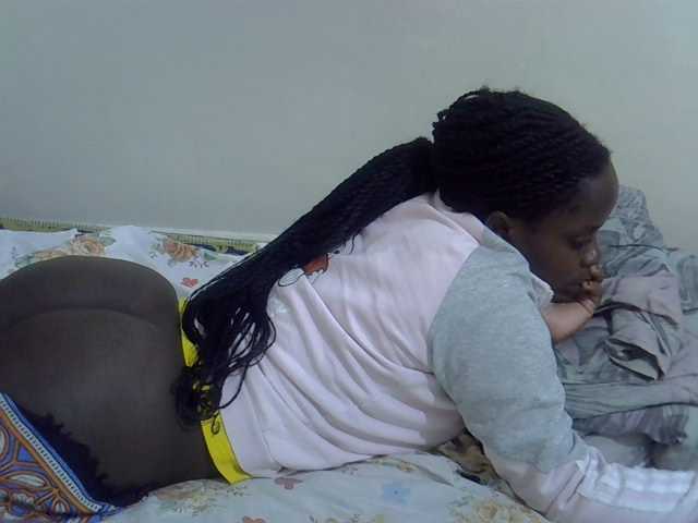 Sweet-diva live cam on BongaCams