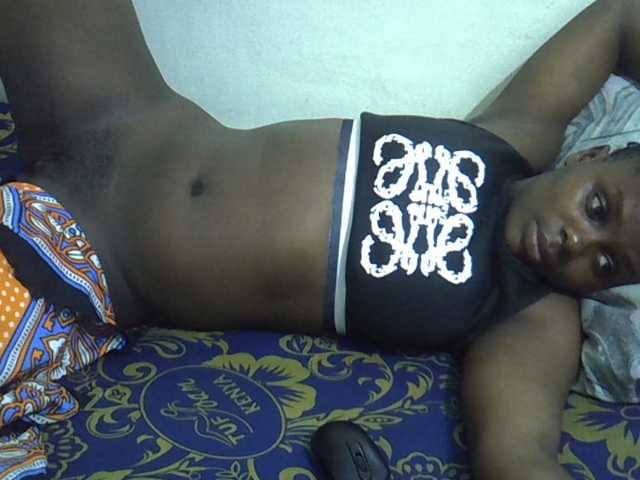 Sweet-diva live cam on BongaCams