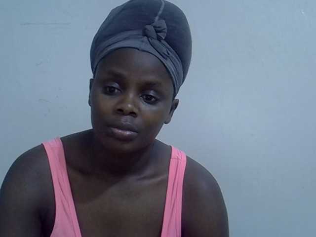Sweet-diva live cam on BongaCams