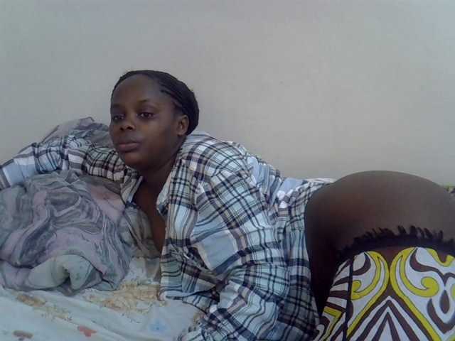 Sweet-diva live cam on UnifiedCams