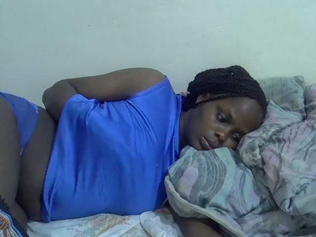 Sweet-diva live cam on BongaCams