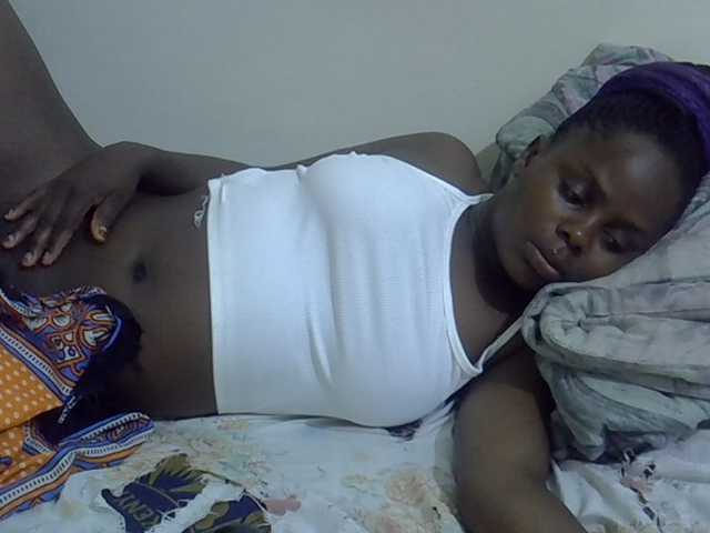Sweet-diva live cam on BongaCams