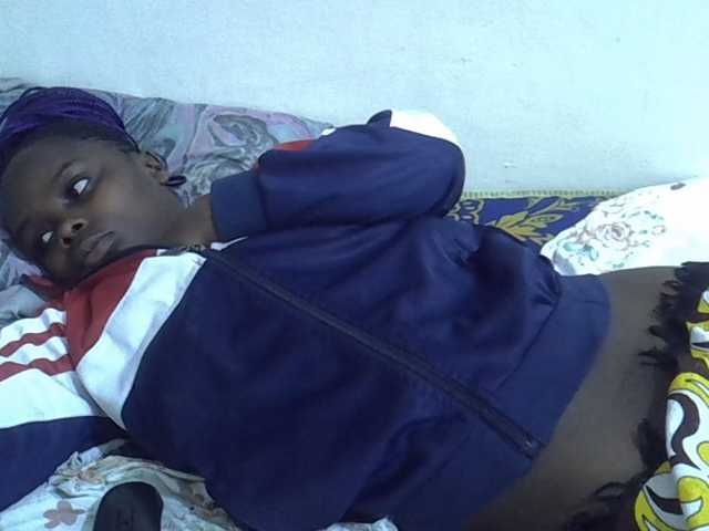 Sweet-diva live cam on BongaCams