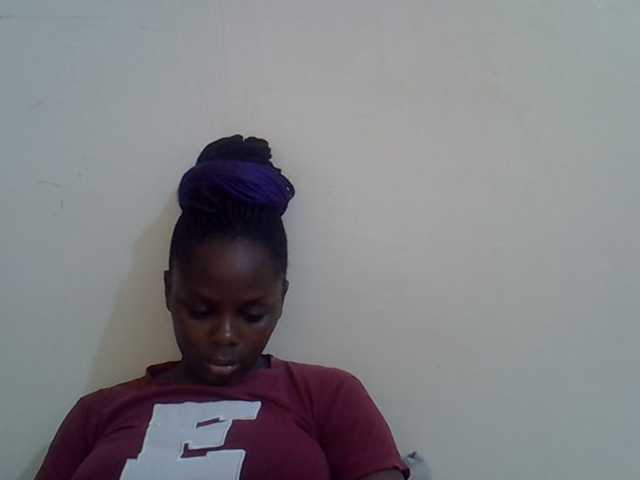 Sweet-diva live cam on BongaCams