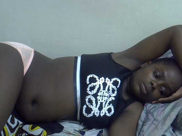 Sweet-diva live cam on BongaCams
