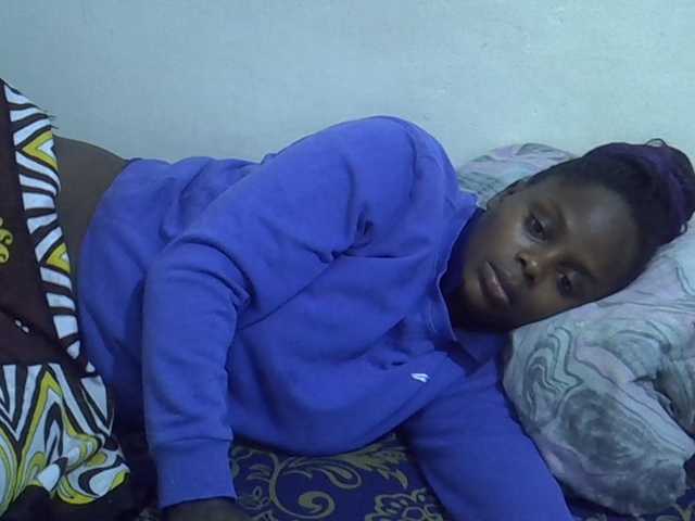 Sweet-diva live cam on BongaCams