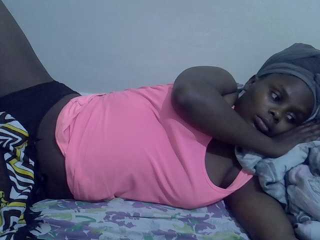 Sweet-diva live cam preview