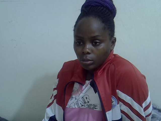 Sweet-diva live cam on BongaCams