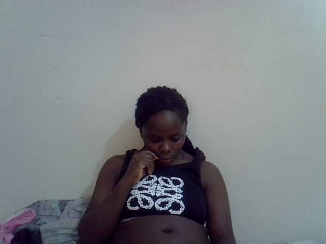 Sweet-diva live cam on UnifiedCams