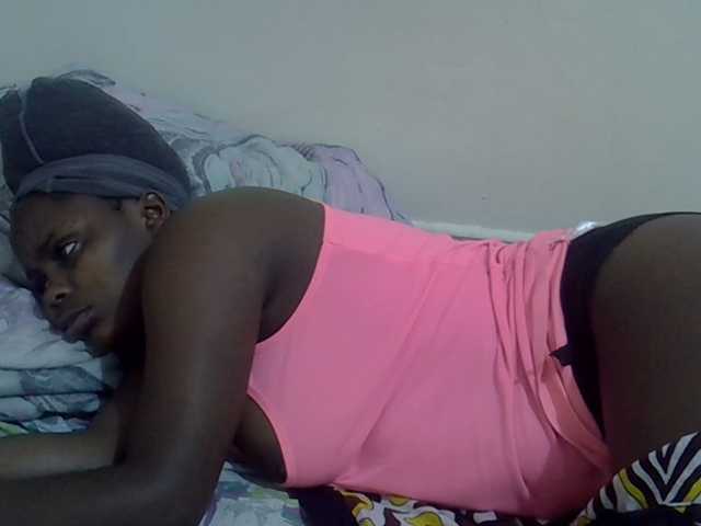 Sweet-diva live cam preview