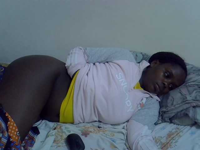 Sweet-diva live cam on BongaCams