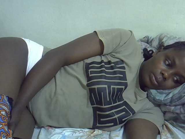 Sweet-diva live cam on BongaCams