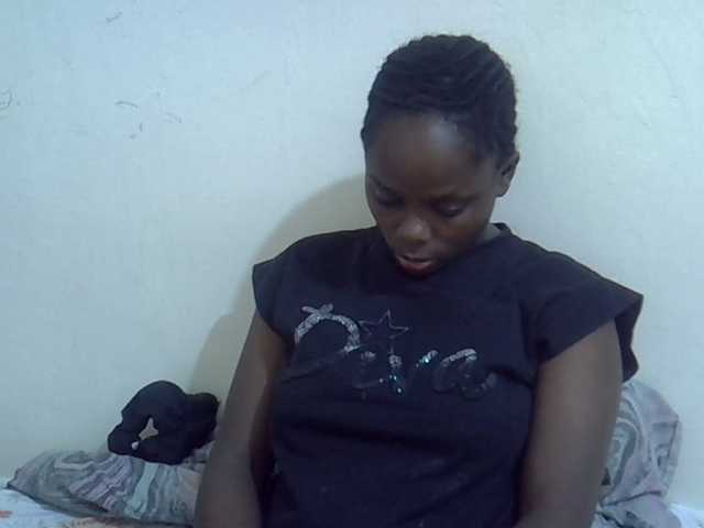 Sweet-diva live cam on BongaCams