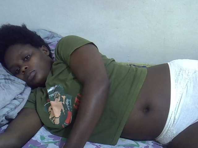 Sweet-diva, live now on BongaCams