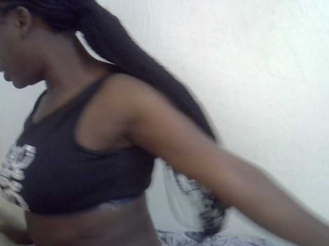 Sweet-diva live webcam show