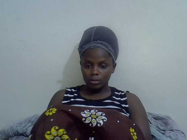 Sweet-diva live cam on BongaCams