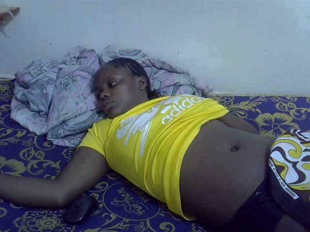 Sweet-diva live cam on BongaCams